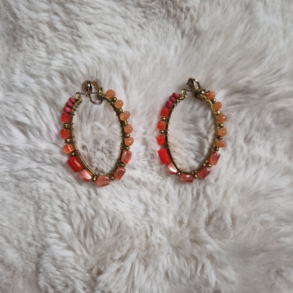 Oval Beaded Earrings Orange Peach Red Gold Tone Boho Glam Bohemian Resort Vacay